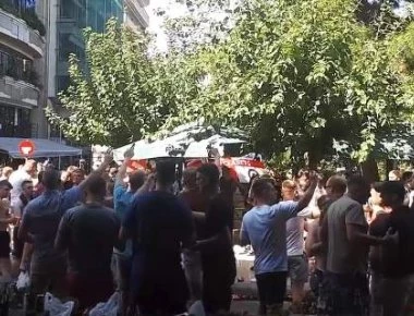 1.000 φίλαθλοι της Μπέρνλι στο κέντρο της Αθήνας! (βίντεο)